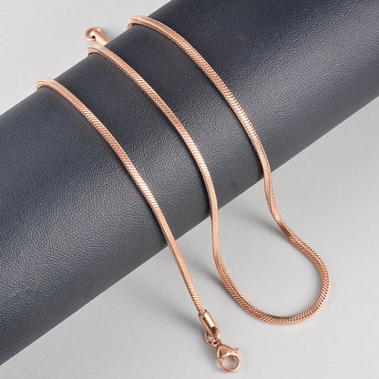 Liora Rosé — Elegancia Minimalista