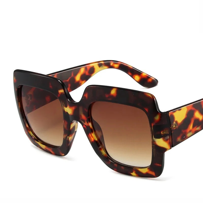 Eldrin — Oversize Vintage
