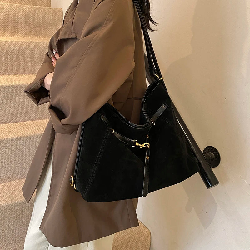 Elena — Elegancia Casual
