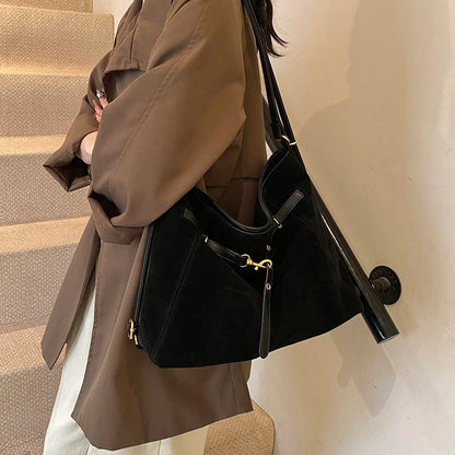 Elena — Elegancia Casual
