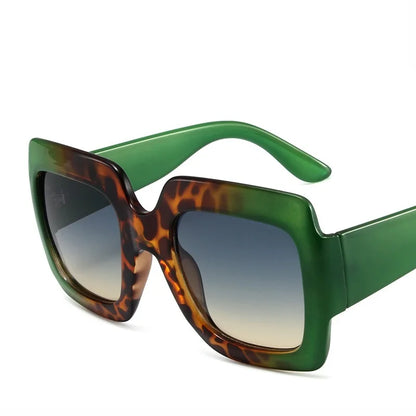 Eldrin — Oversize Vintage